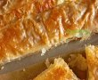 Plăcintă cu cașcaval afumat - Rețeta rapidă și savuroasă-5