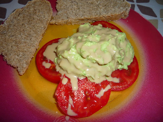 Crema de avocado cu pasta de susan