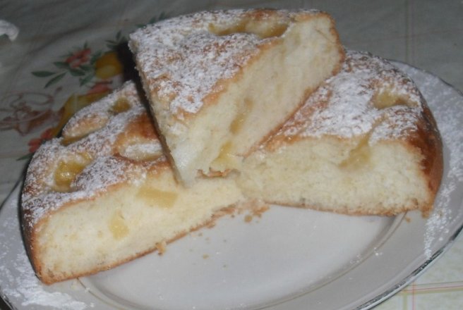 Tarta cu ananas(din albusuri)