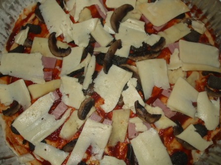 Pizza cu ciuperci