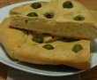 Foccacia cu măsline verzi-3