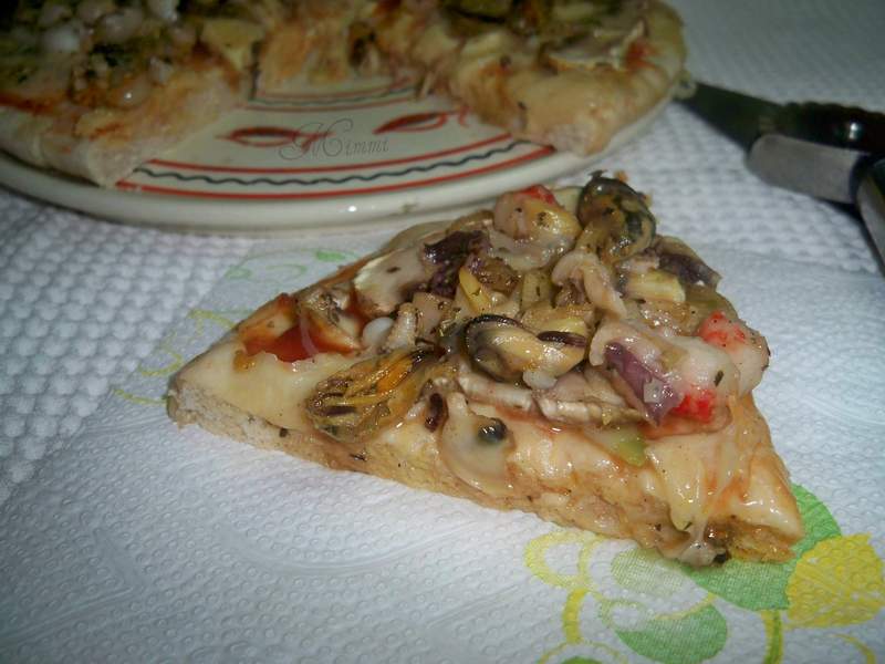 Pizza cu fructe de mare