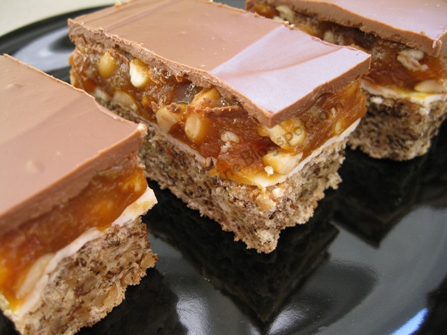 Desert prajitura Snickers