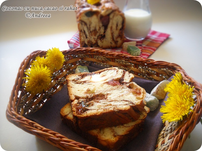 Cozonac cu nuca,cacao si rahat