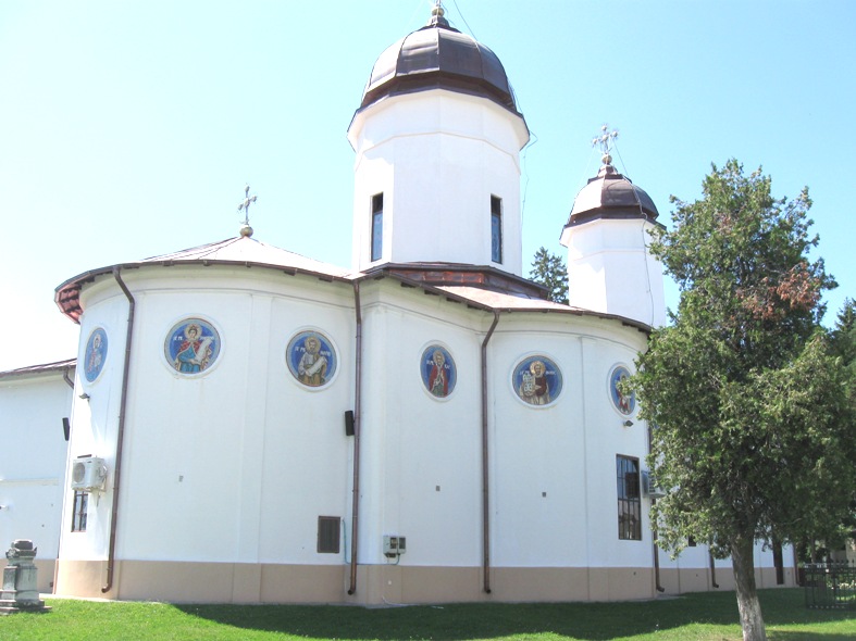 Manastire Tiganesti si-a sarbatorit hramul