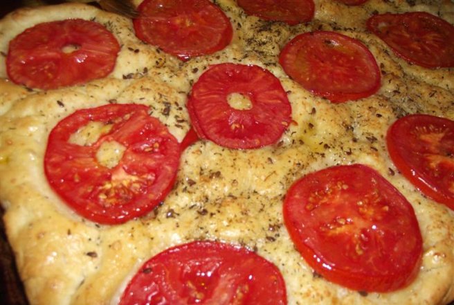 Focaccia cu roşii