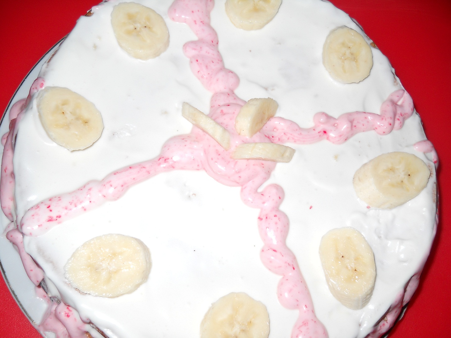 Tort cu crema de banane