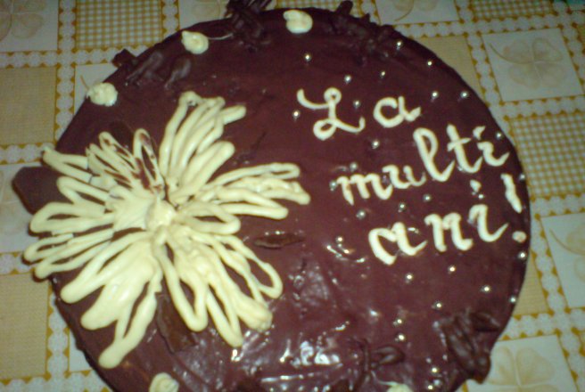 Tort de ciocolata 2