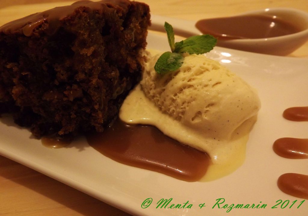 Sticky toffee pudding