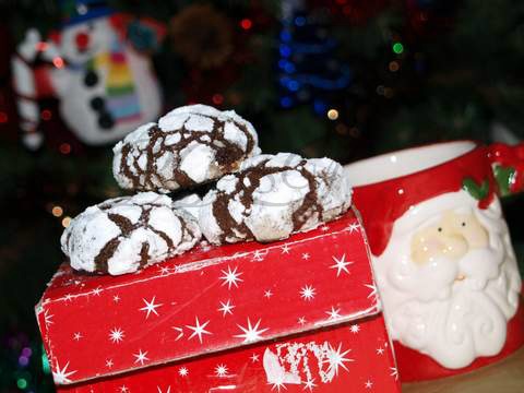 Chocolate crinkles