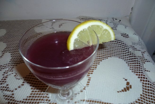 Cocktail de rodii si menta