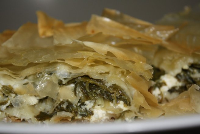 Placinta cu spanac si feta/ Spanakopita