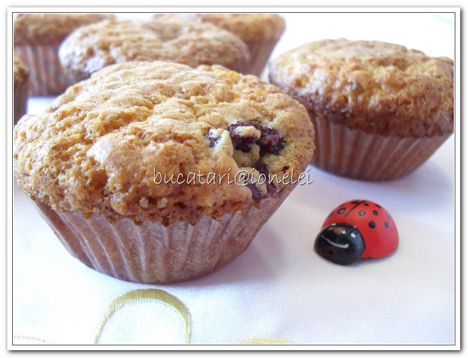 Muffins cu visine