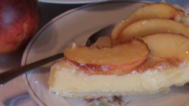 Tarta cu nectarine