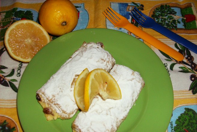 Strudel cu lamaie