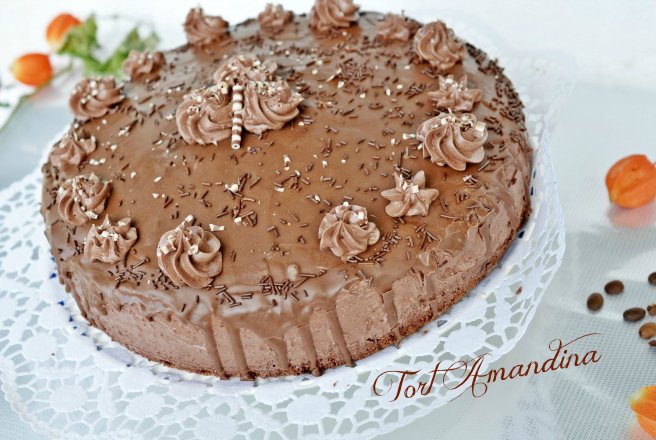 Tort amandina