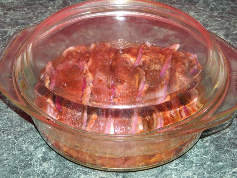 Ceafa de porc la cuptor cu bacon