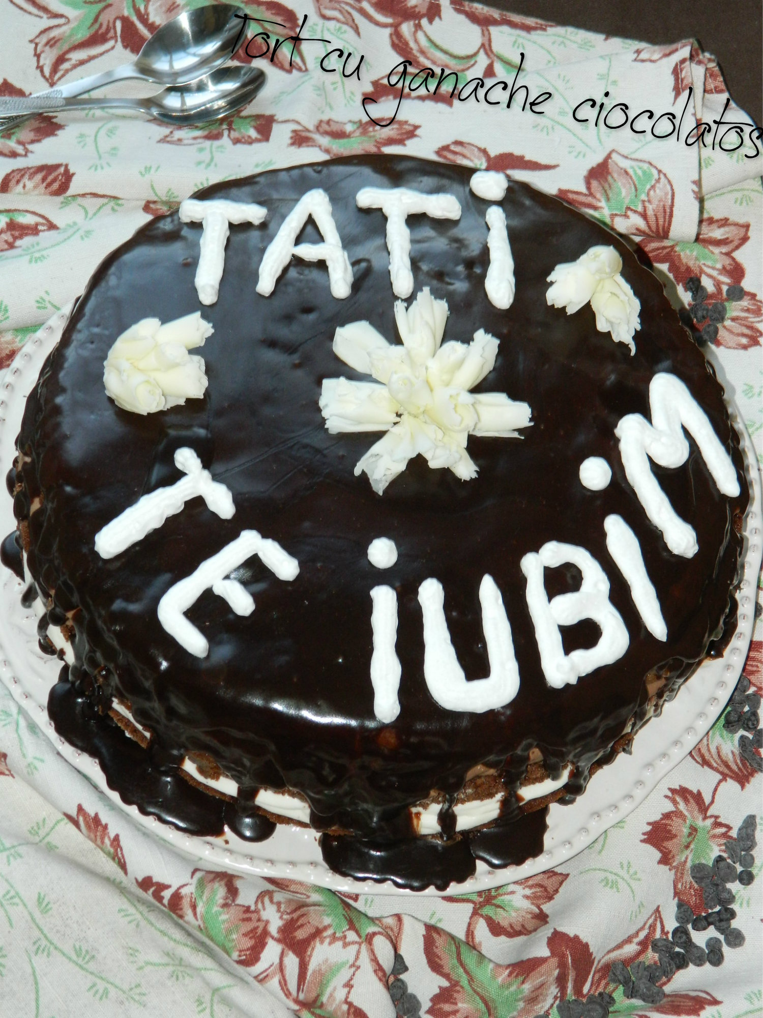 Tort cu ganache ciocolatos