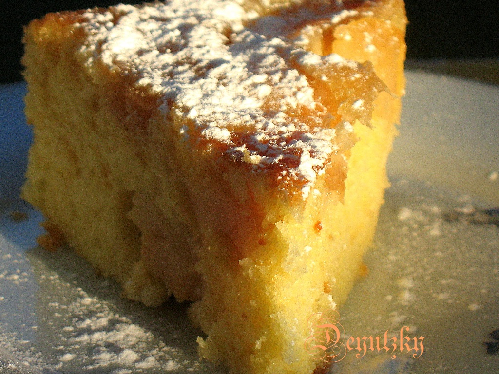 Tarta cu mere caramelizate