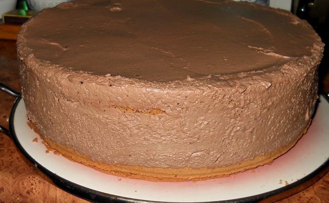 Tort cu mousse de ciocolata si jeleu de cafea