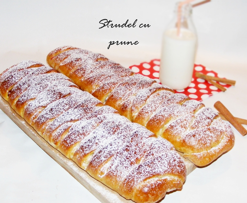 Strudel cu prune