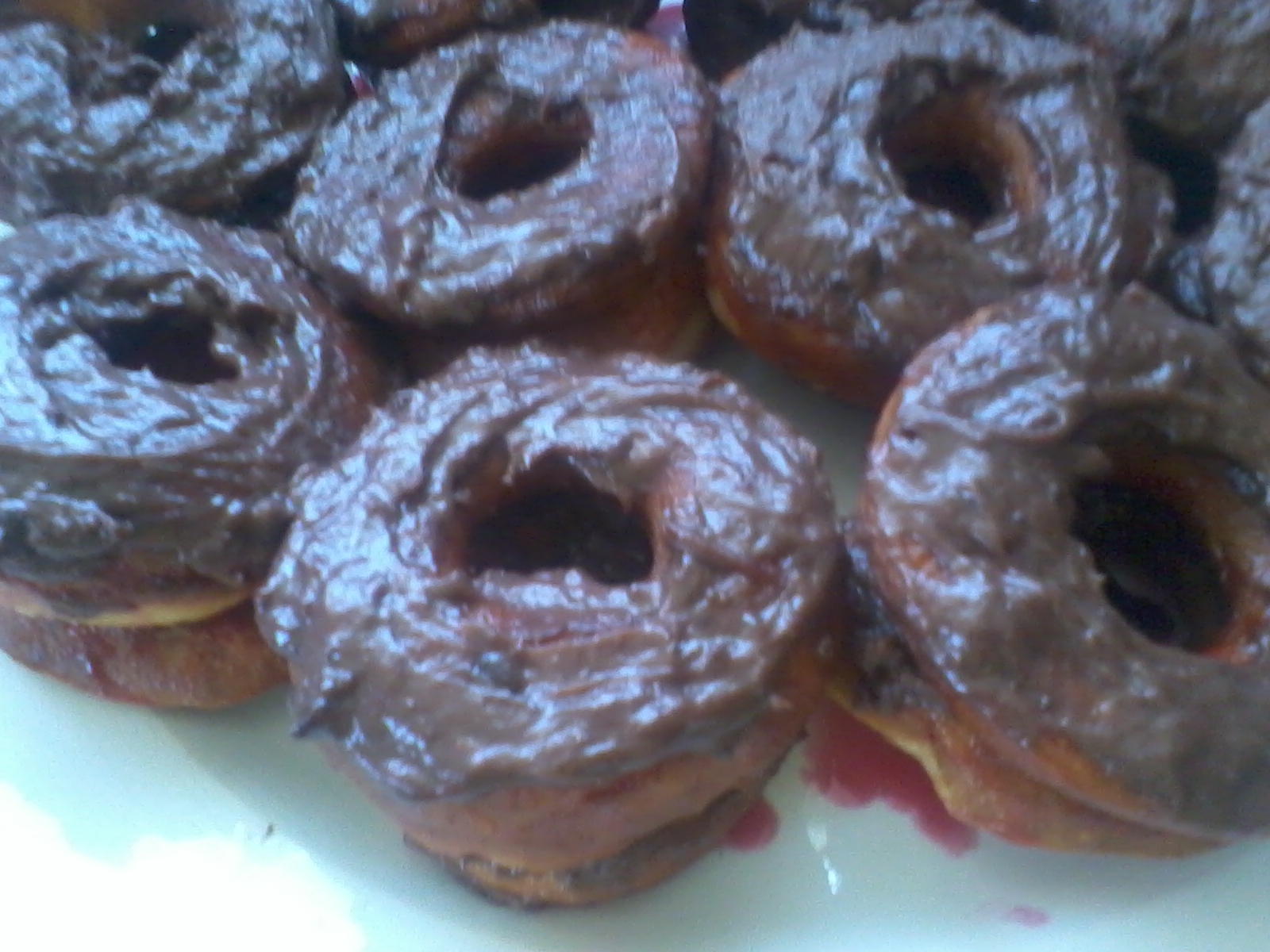 Doughnuts cu glazura de budinca