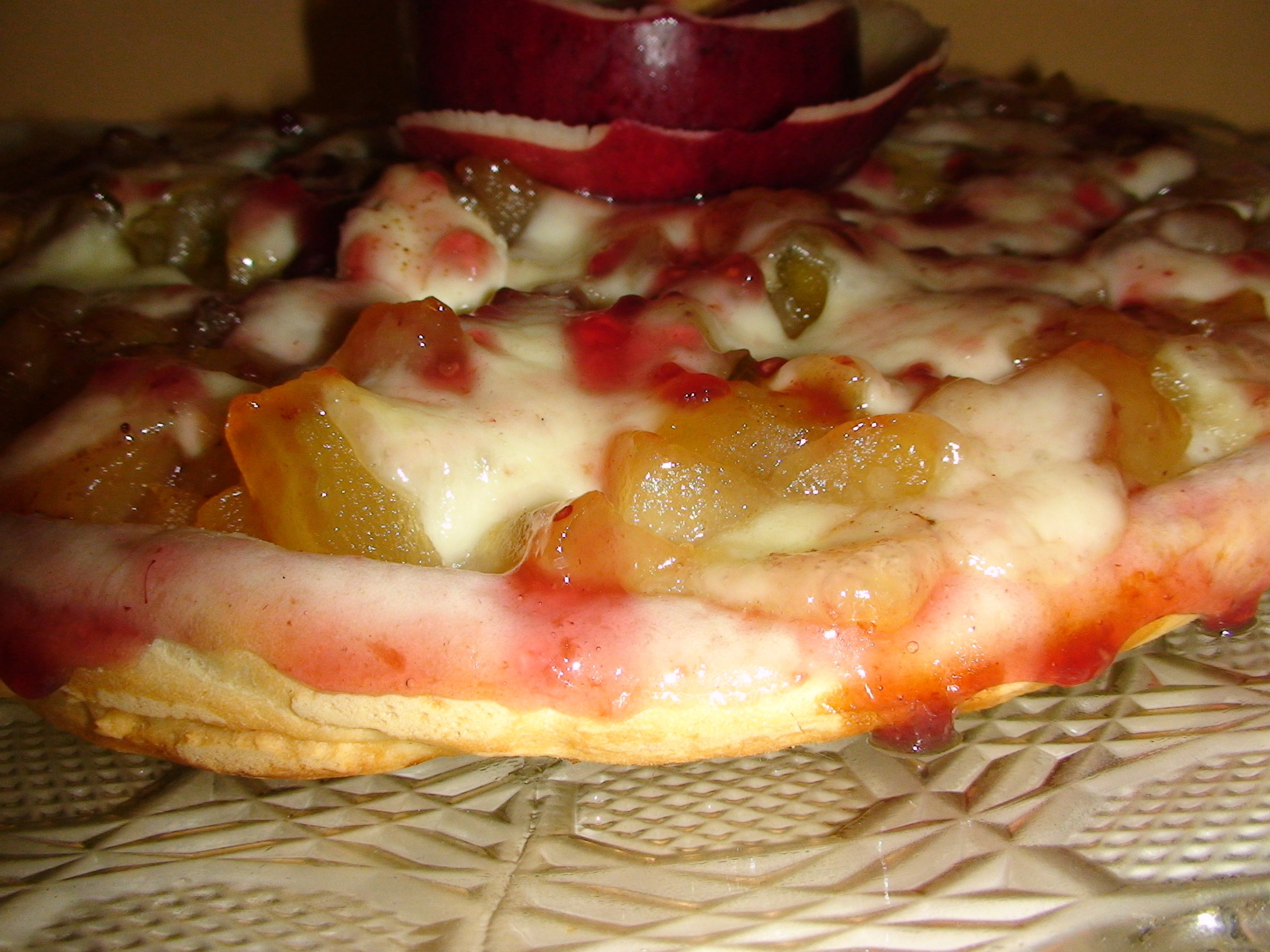 Pizza cu mere si mascarpone