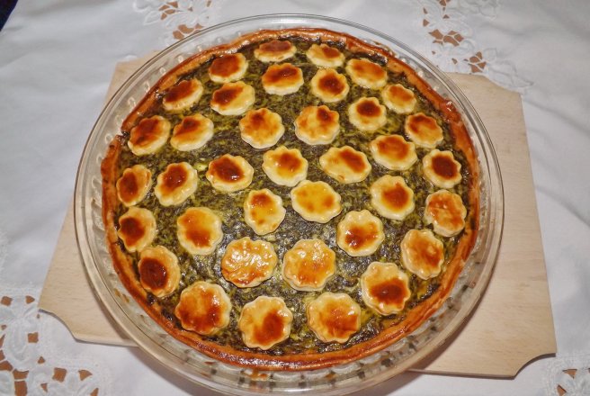 Tarta cu brinza si spanac