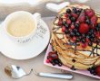 Pancakes cu mascarpone si fructe de padure-6