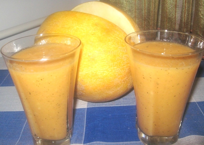 Smoothie de pepene galben