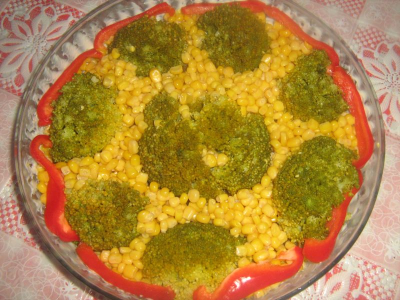 Gratin de broccolli si porumb cu miez de lapte