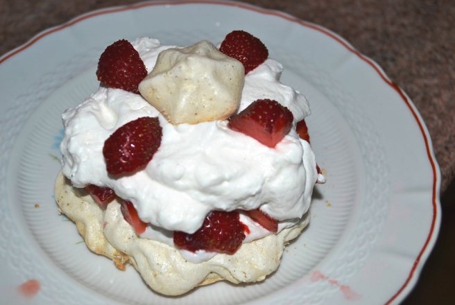 Mini Pavlova