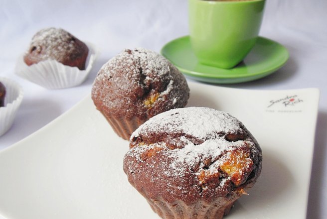 Muffins cu cacao si branza