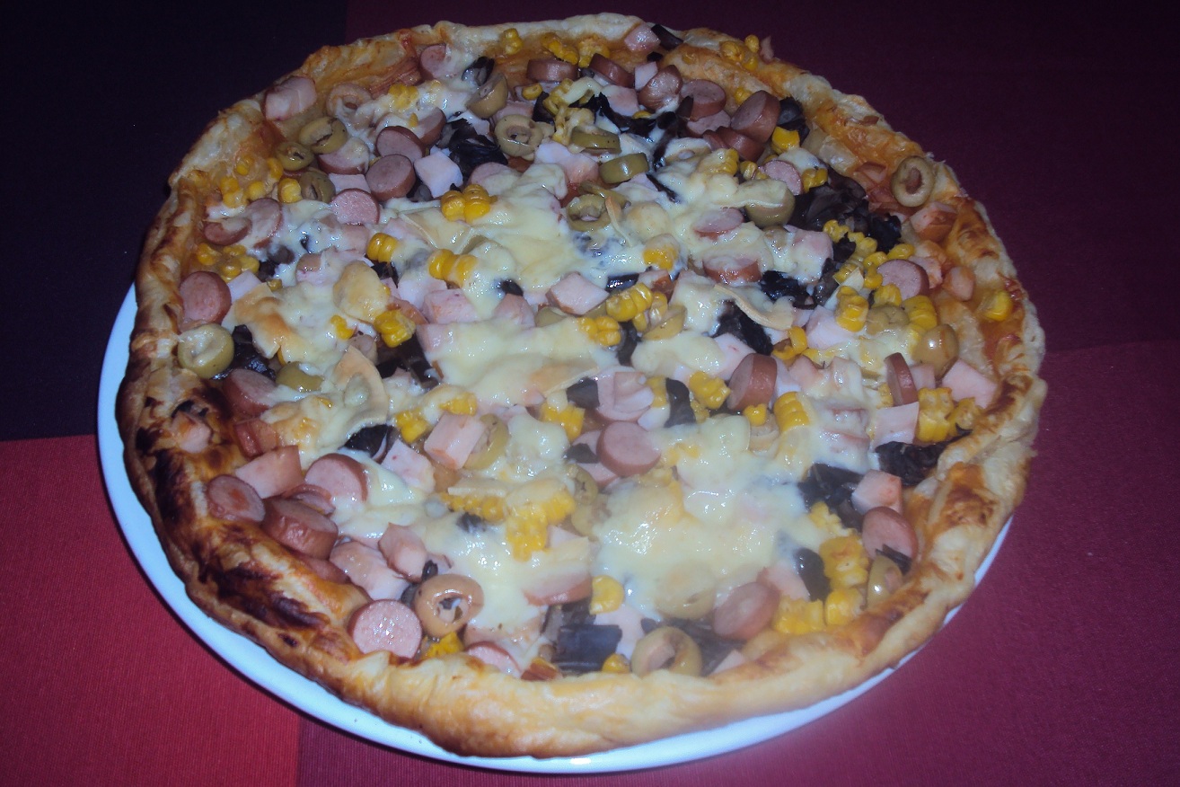 Pizza cu de toate