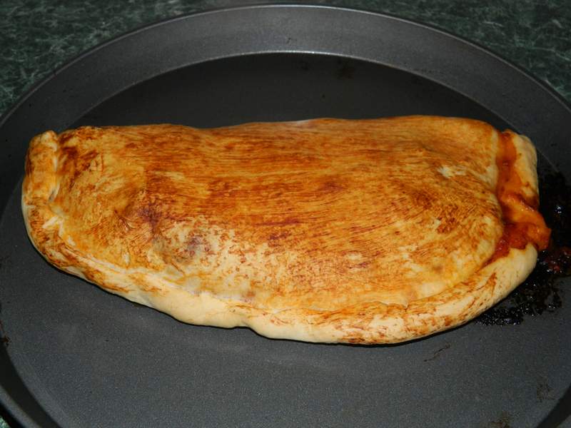 Pizza Calzone