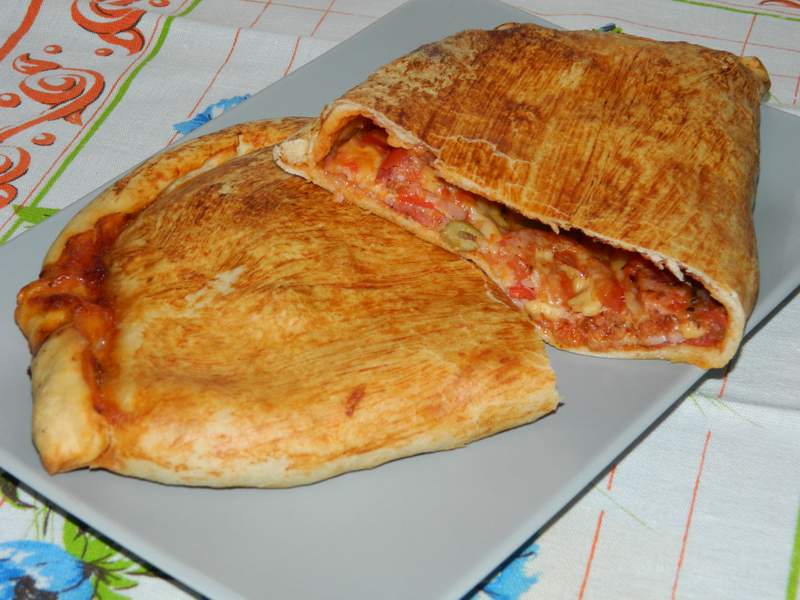 Pizza Calzone