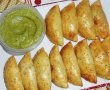 Empanadas cu pui si pasta de avocado-0