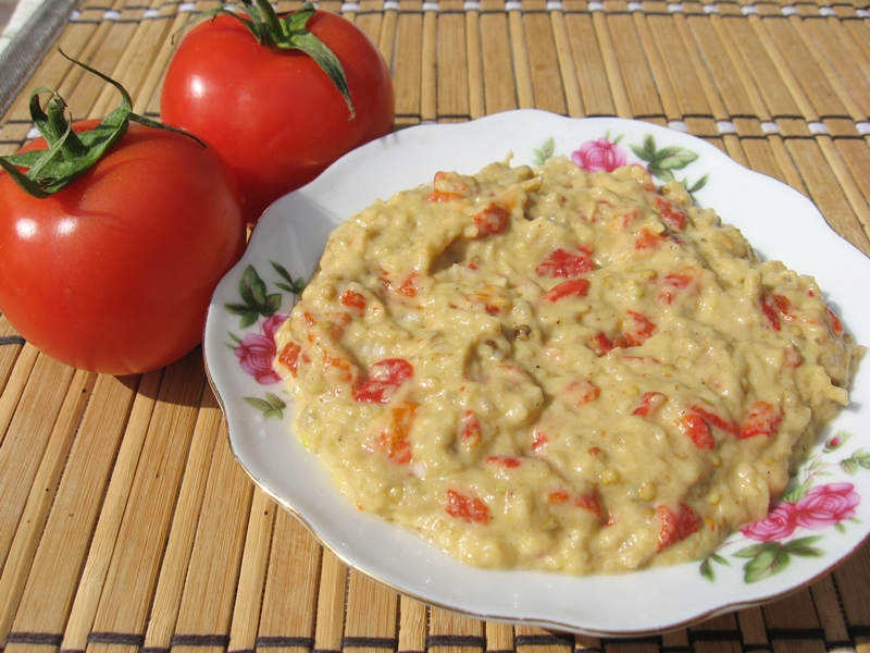 Salata de vinete cu ardei copti