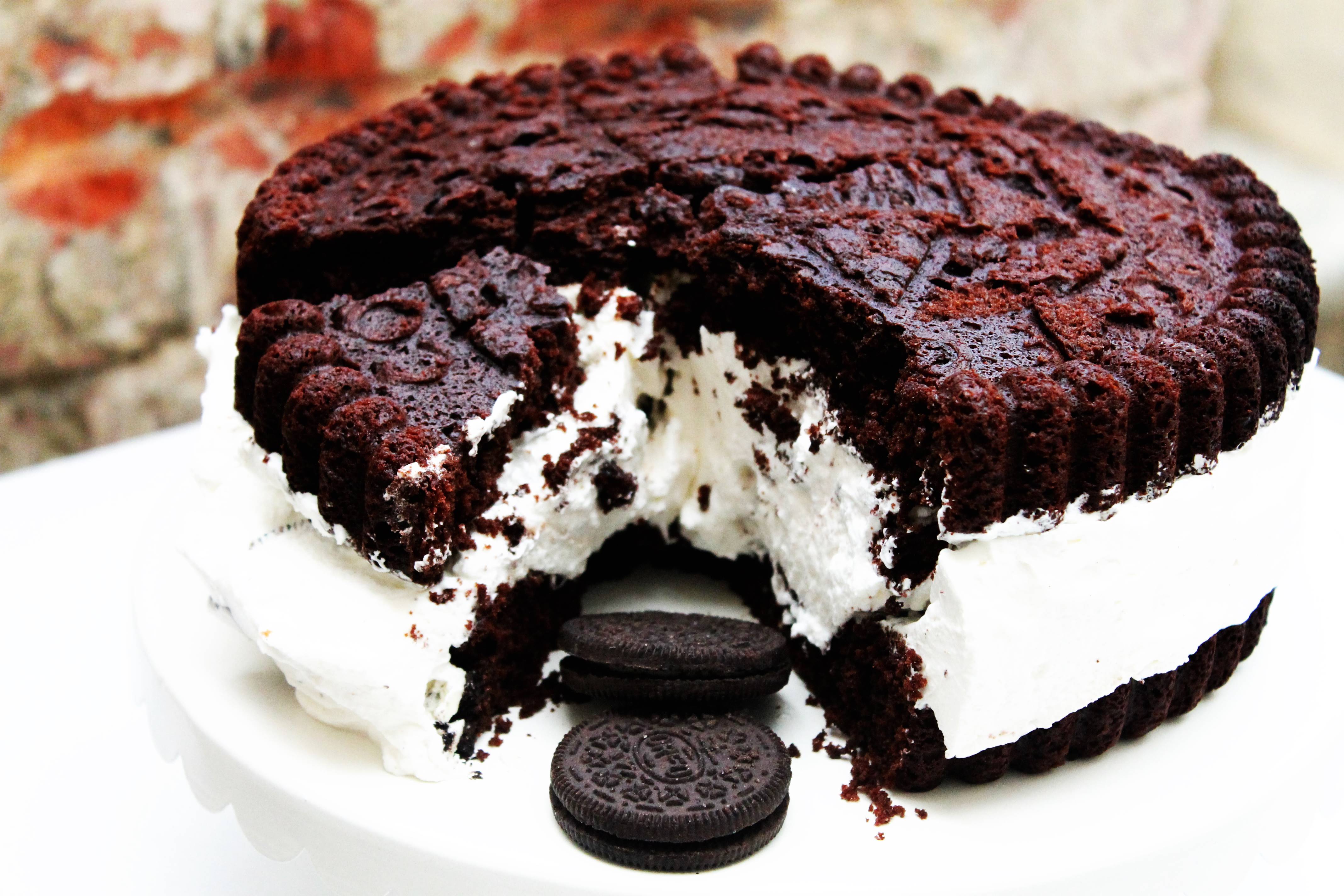 Tort Oreo gigantic