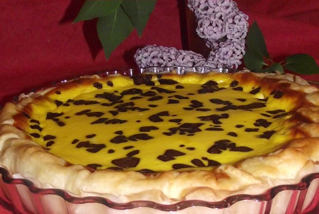 Tarta dulce cu branza si stafide