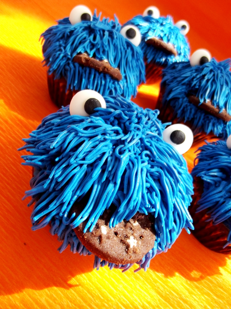 Cookie Monster Cupcakes