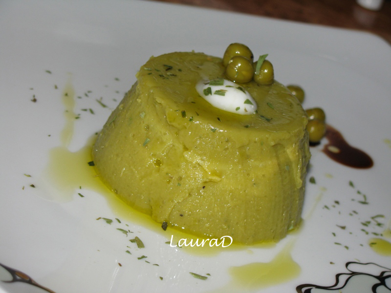 Mousse de sparanghel verde cu mazare si tarhon