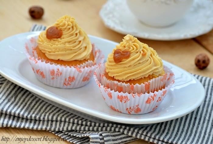 Cupcakes cu caramel