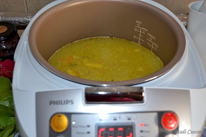 Ciorbă de salată verde – Multicooker