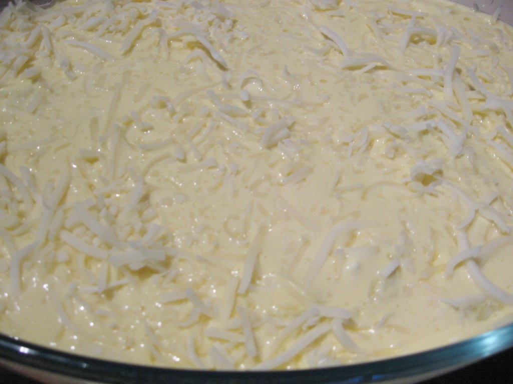 Musaca din piure de cartofi cu carne tocata si leurda