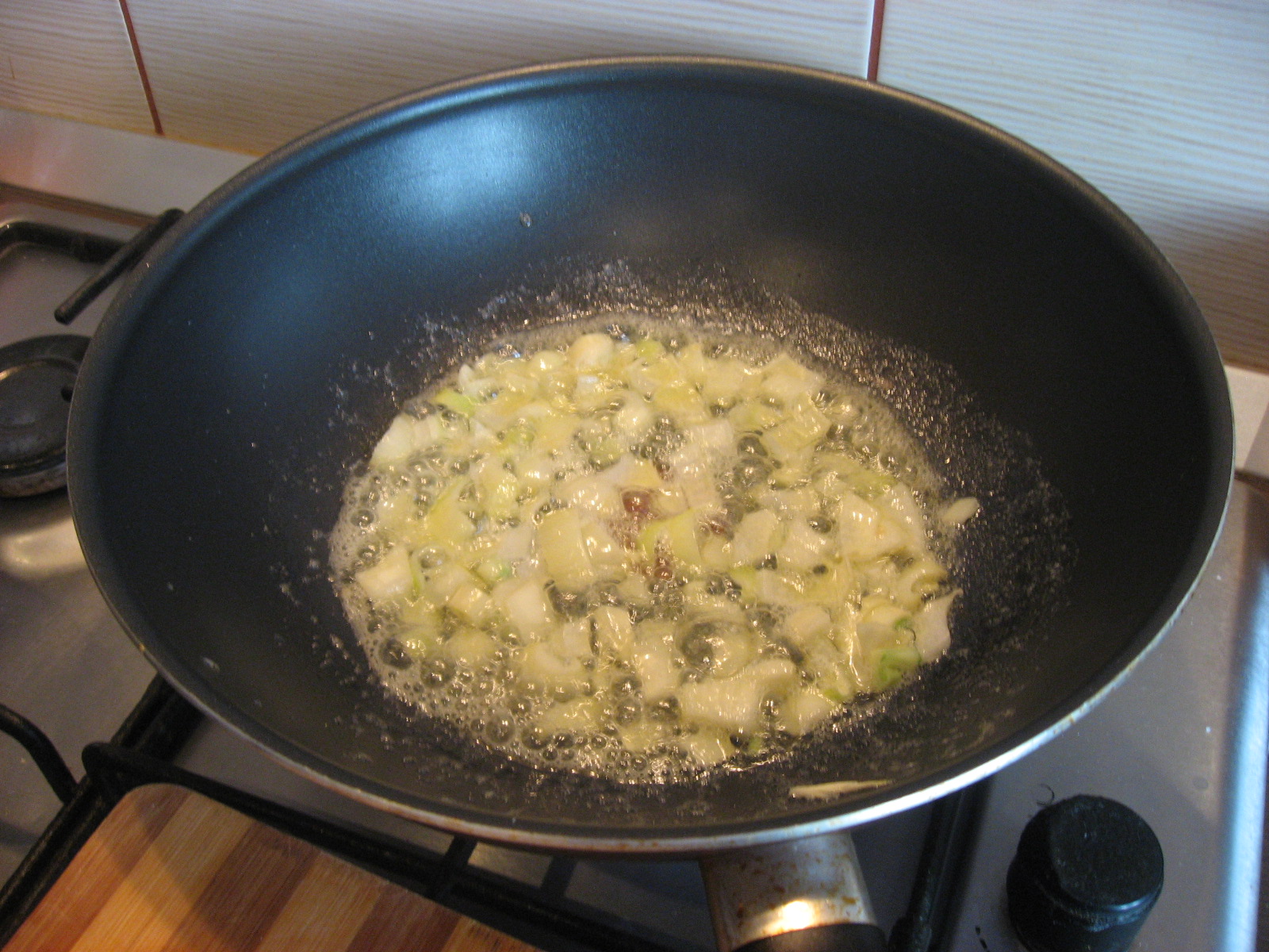 Salata de broccoli cu tofu