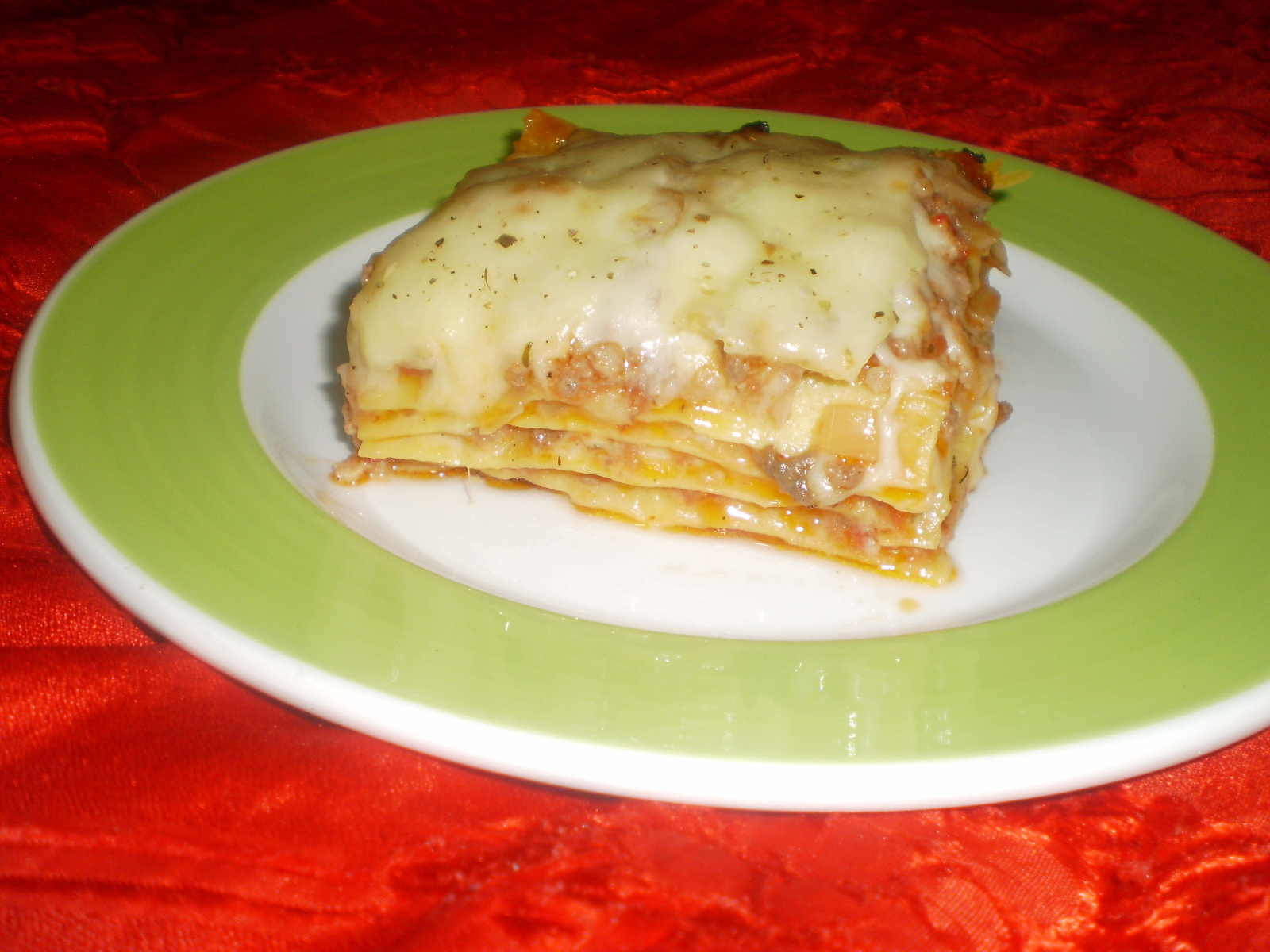 Lasagna cu carne tocata