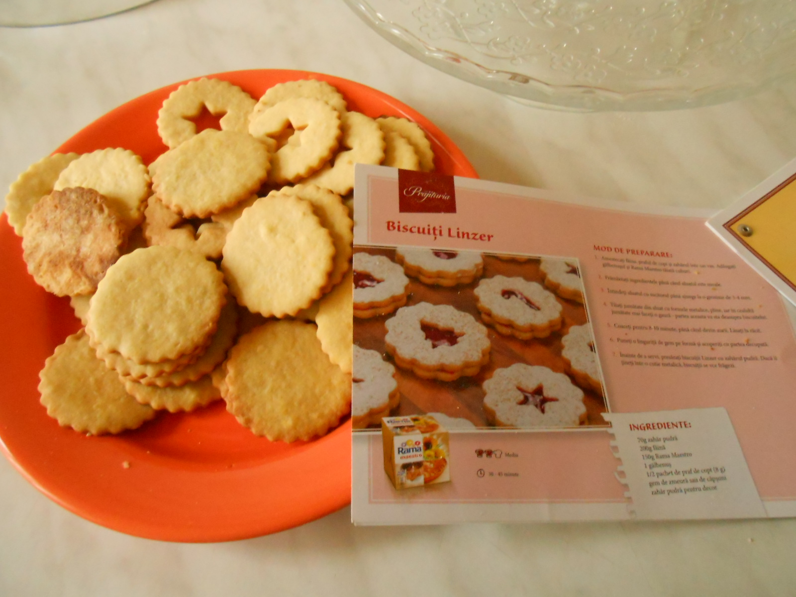 Biscuiti Linzer