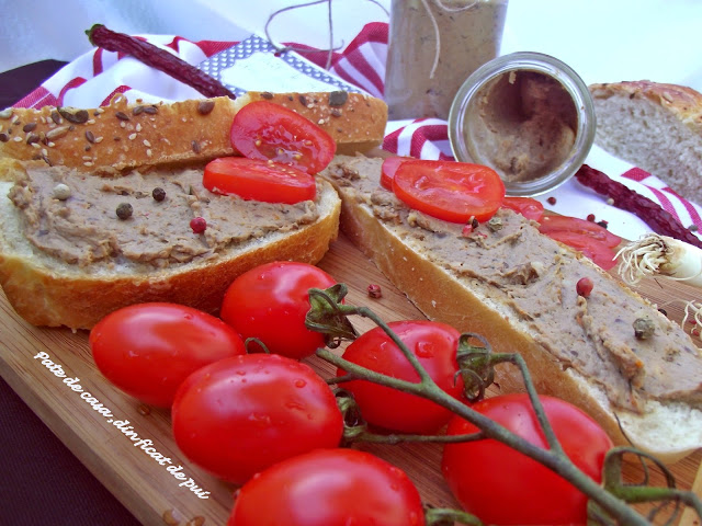 Pate de casă,din ficat de pui