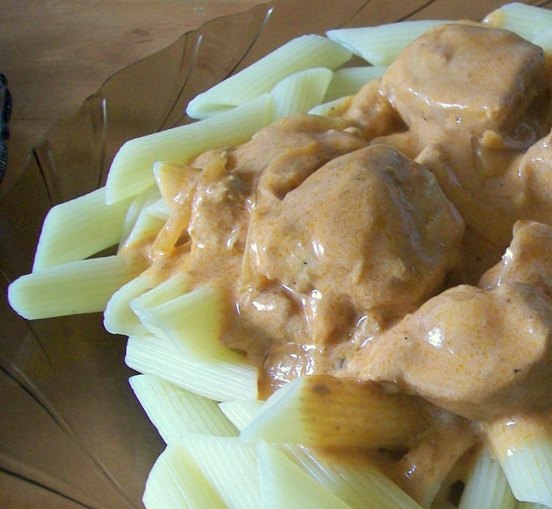 Pui Stroganoff